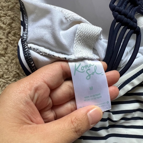 Kona sol swimsuit - Picture 3 of 3